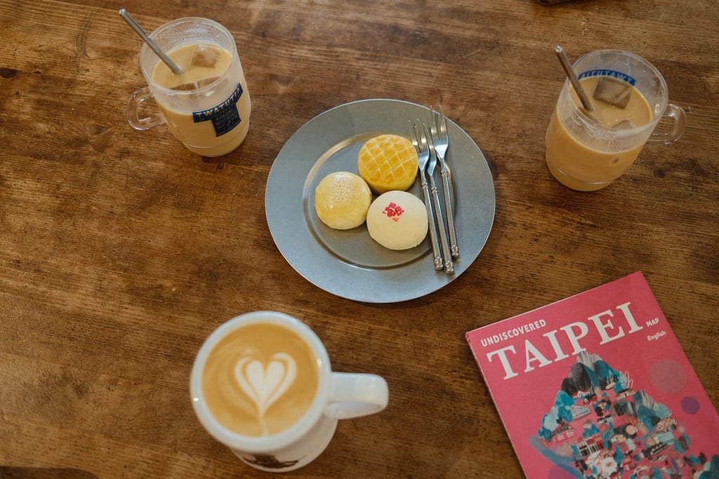 Taipei Cafe Hopping - A mini guide to exploring cool vibes cafes in Taipei 2023 TWATUTIA Coffee & Co