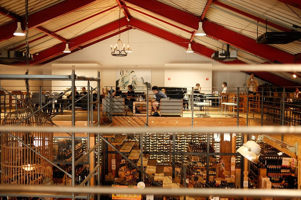 Takamura Wine & Coffee Roasters Takamura wine & coffee roasters 4