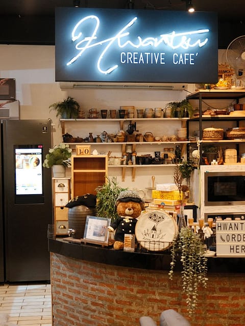 Hwantsu Creative Cafe Hwantsu Creative Cafe