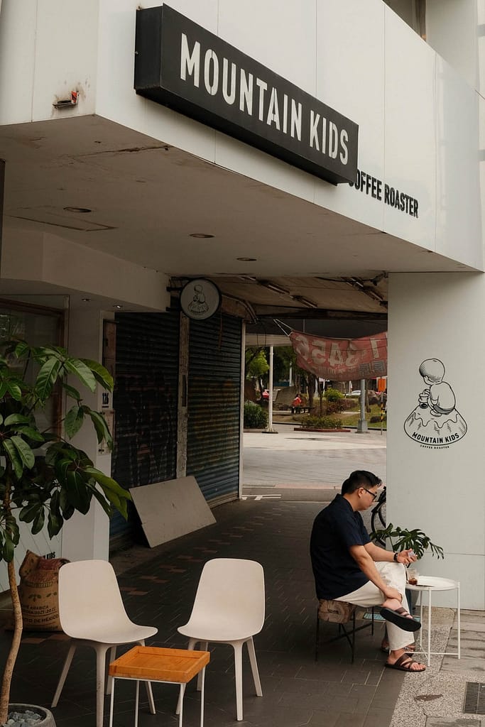 Taipei Cafe Hopping - A mini guide to exploring cool vibes cafes in Taipei 2023 Mountain Kids Coffee Roaster