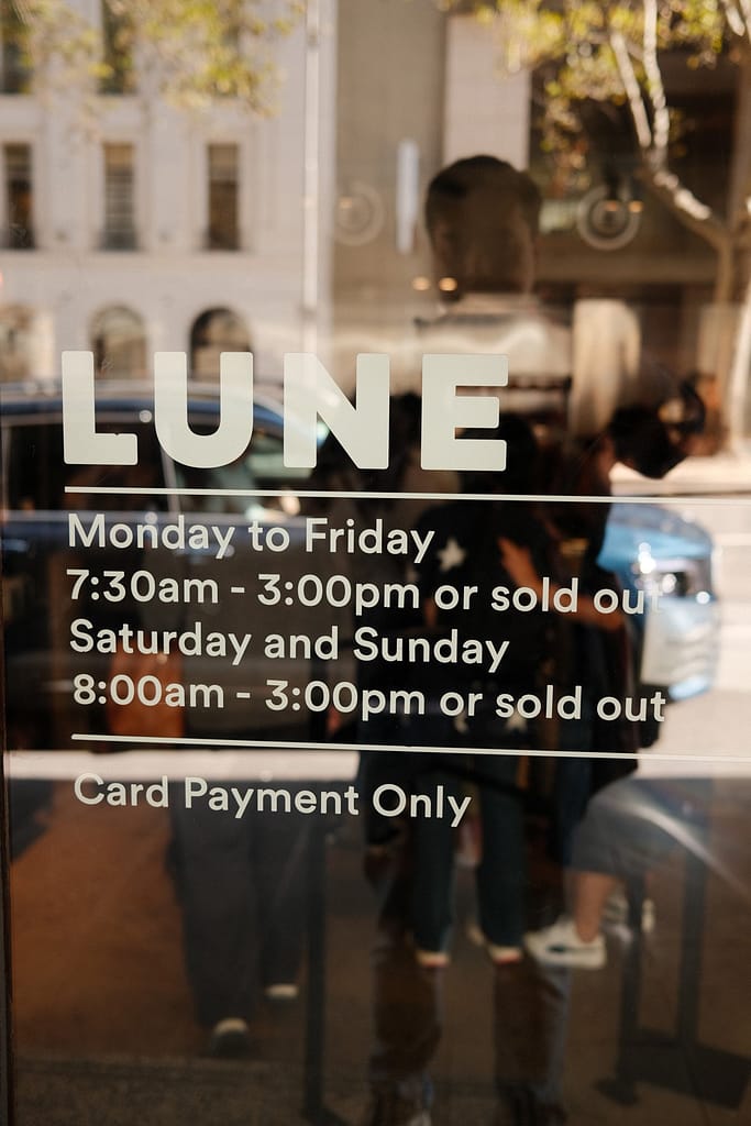 Lune croissanterie cbd 9