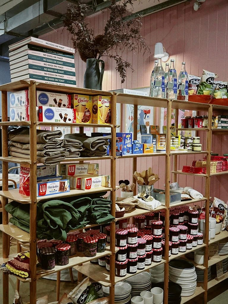 The Hardware Société The hardware société 6