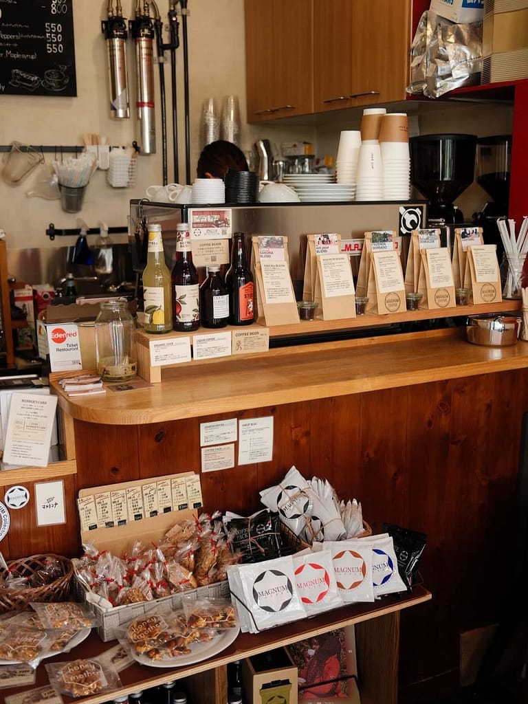 Mill Pour Coffee millpour12